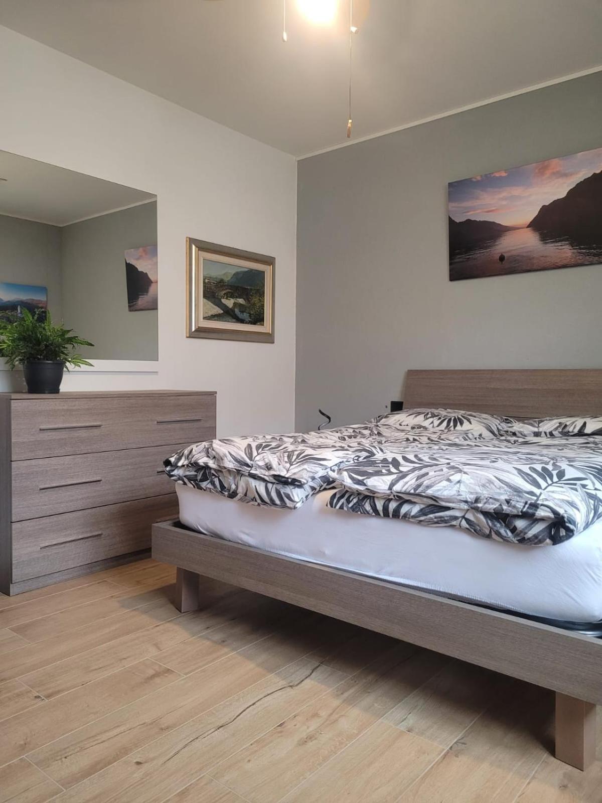 Apartment Sweet Retreat Dro Bagian luar foto