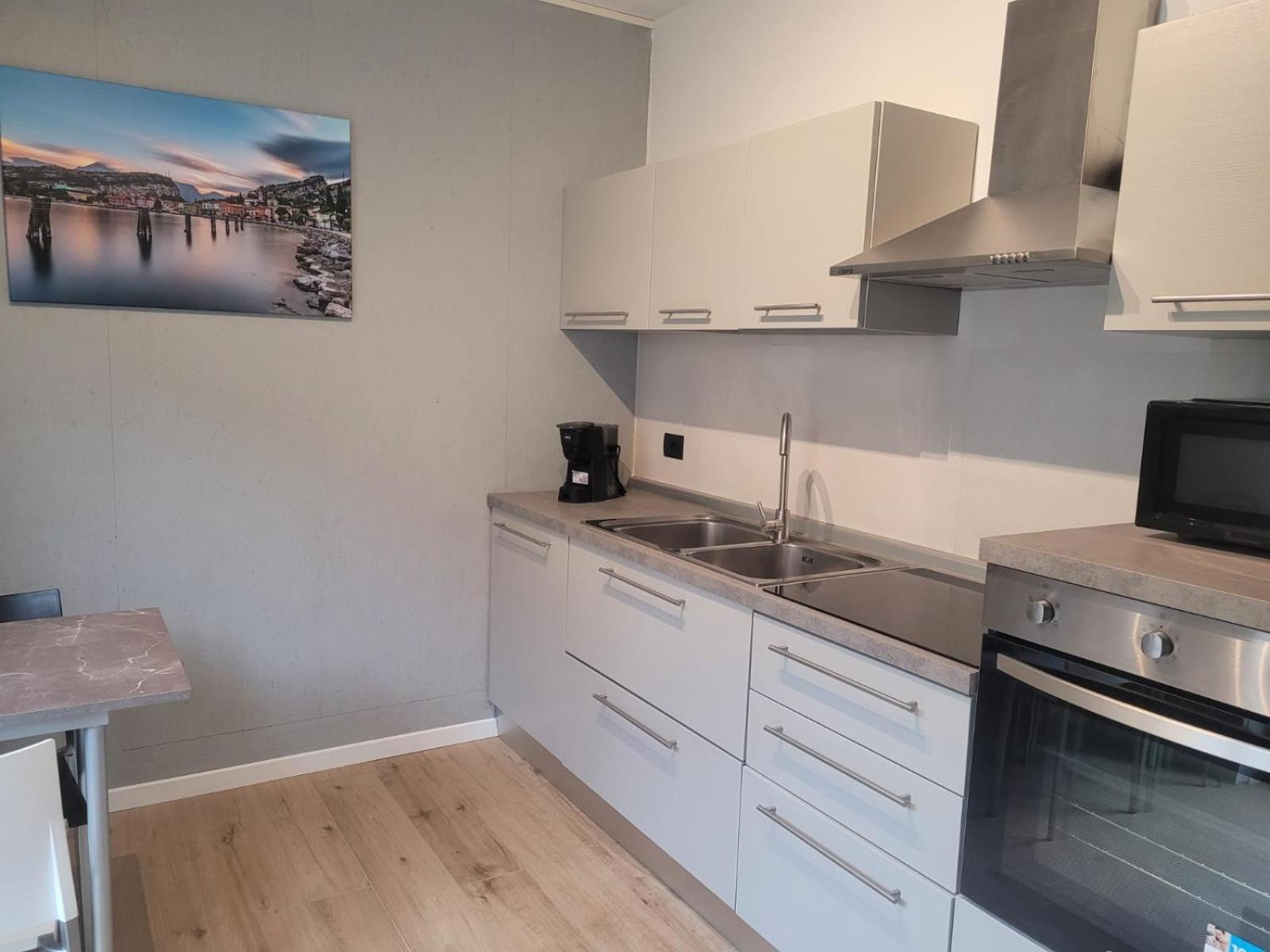 Apartment Sweet Retreat Dro Bagian luar foto