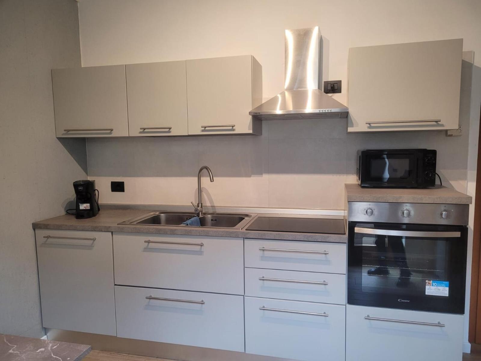 Apartment Sweet Retreat Dro Bagian luar foto